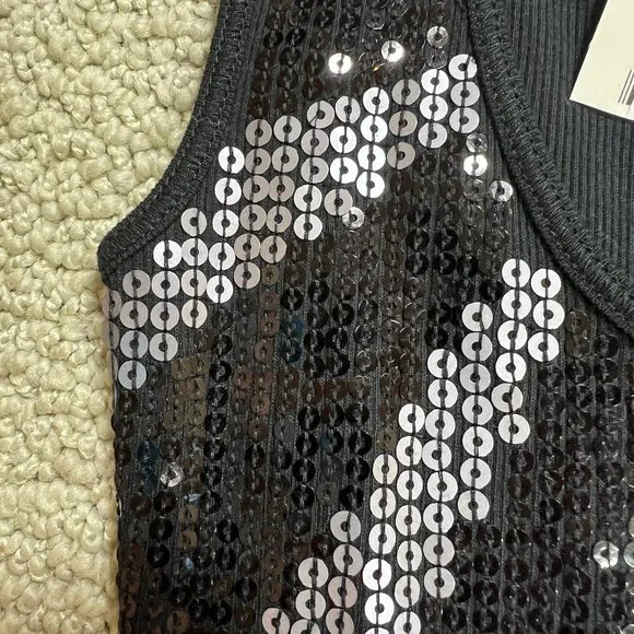NWT Express Black/Silver Sequins Tank Top size XS - Picture 7 of 9